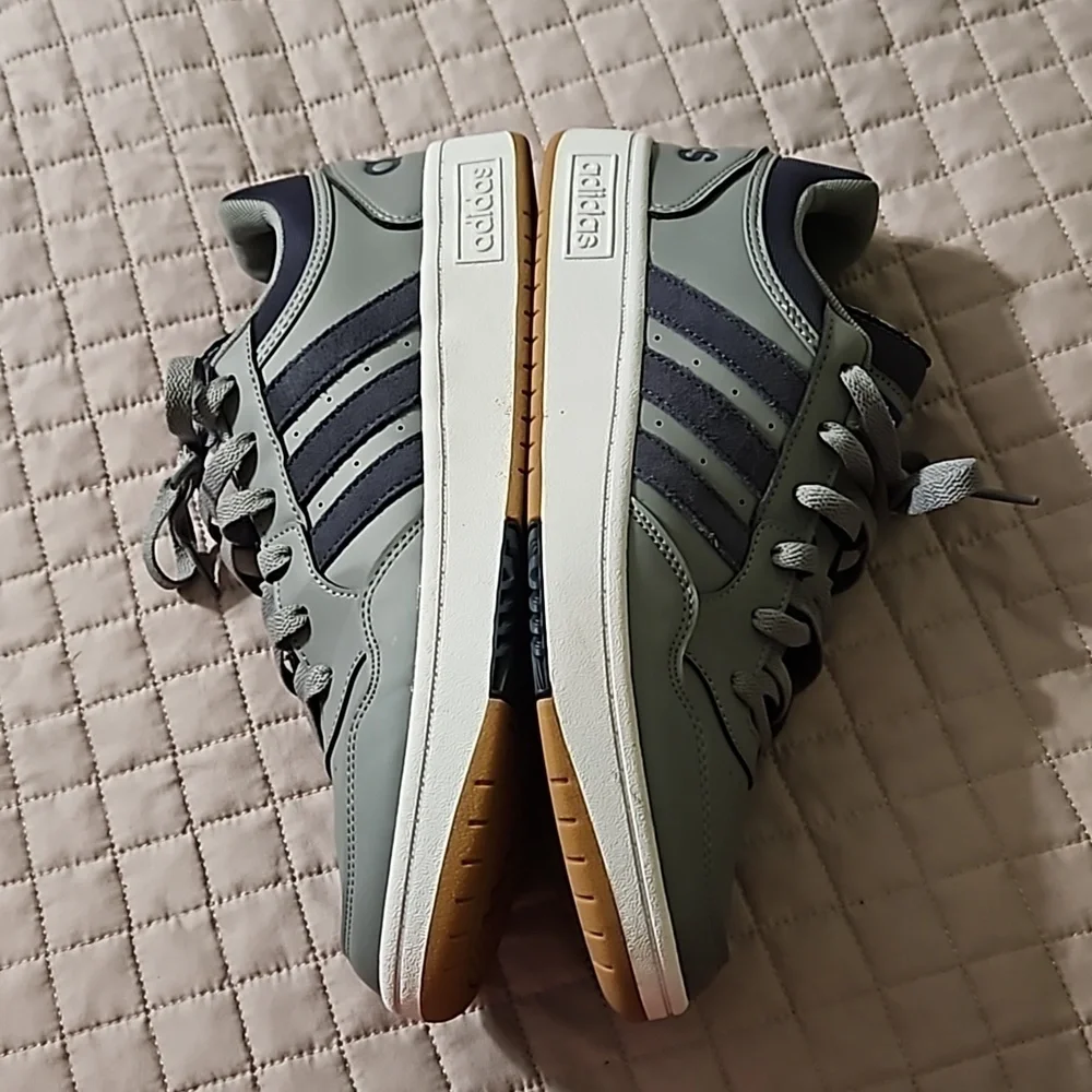 Adidas Hoops 3.0 Low Classic Vintage Sneaker - Men's Size 8.5